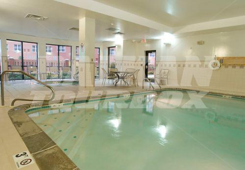 почивка в Courtyard by Marriott Cincinnati North at Union Centre
