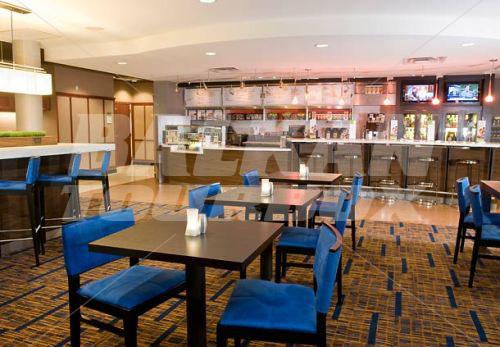 почивка в Courtyard by Marriott Cincinnati North at Union Centre