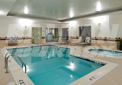 почивка в SpringHill Suites Norfolk Old Dominion University