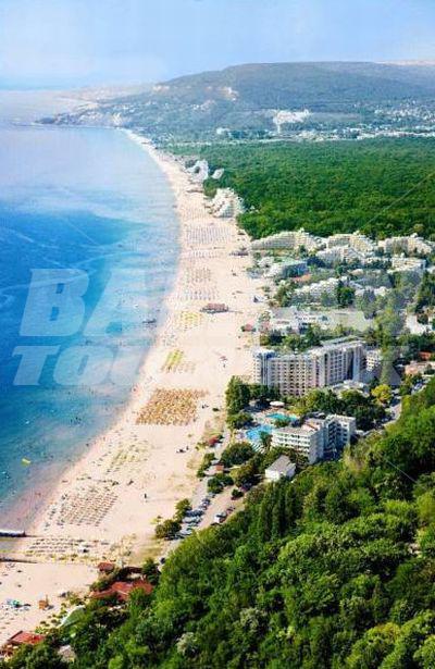 holiday in Arabela Beach