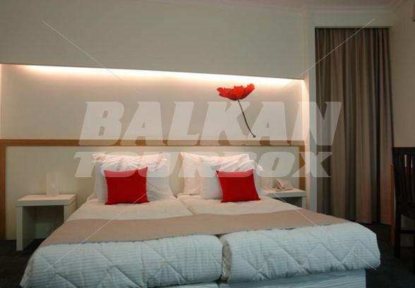 holiday in Armon Yam