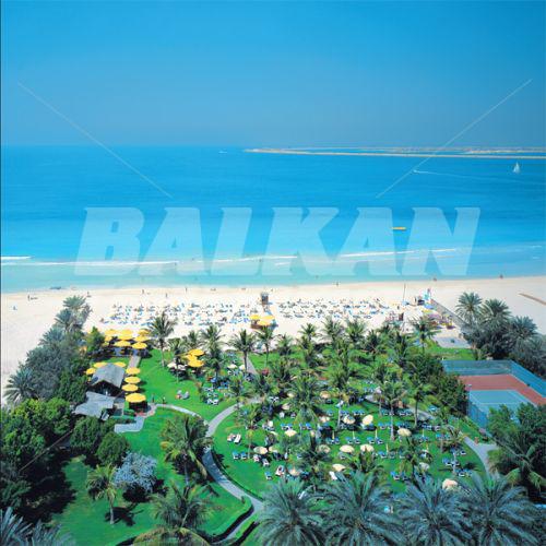 почивка в Oasis Beach Tower