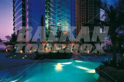 почивка в Oasis Beach Tower