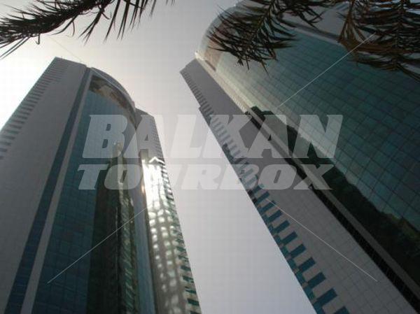 почивка в Oasis Beach Tower