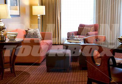 почивка в Renaissance by Marriott Oklahoma City Convention Center
