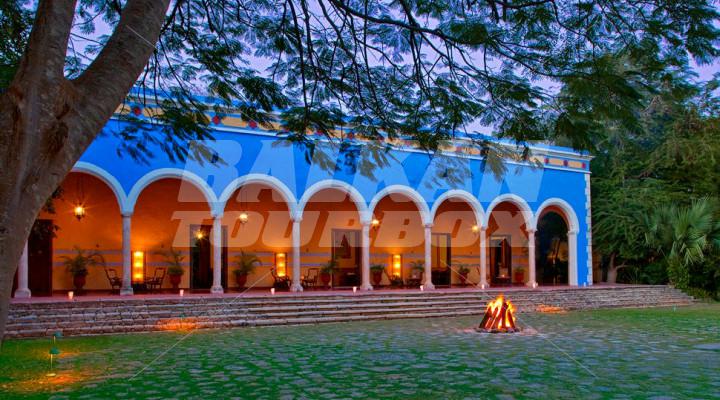 почивка в  Hacienda Santa Rosa
