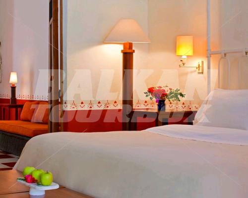 почивка в Hacienda Santa Rosa