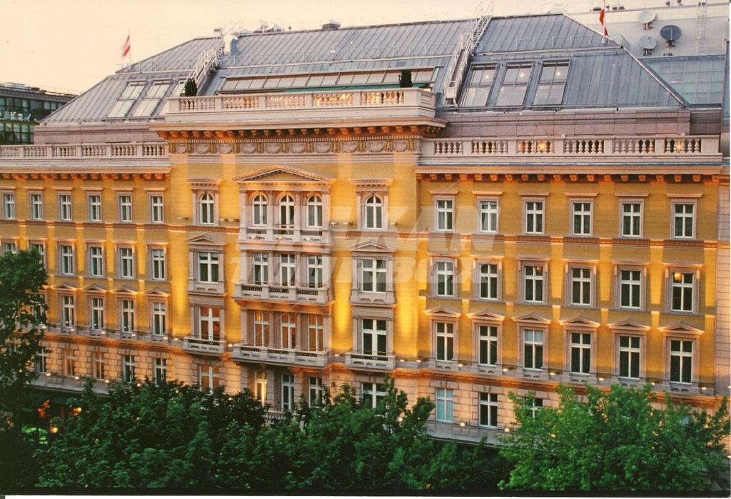 holiday in  Grand Hotel Wien