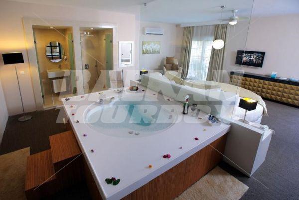 почивка в Armonia Holiday Village & SPA
