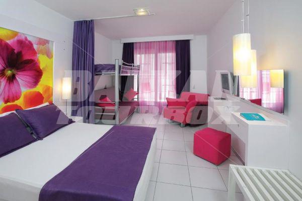 почивка в Armonia Holiday Village & SPA