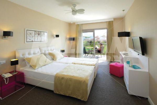 почивка в Armonia Holiday Village & SPA