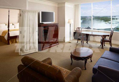 почивка в Niagara Falls Marriott Gateway on the Falls