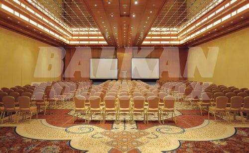 почивка в The Ritz-Carlton, Dubai International Financial