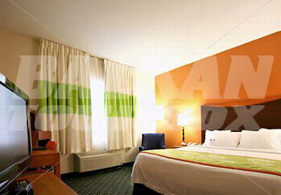 почивка в Fairfield Inn & Suites by Marriott Kansas City Airport