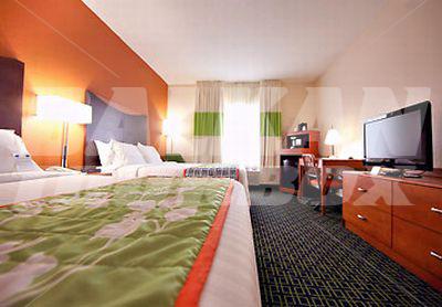 почивка в Fairfield Inn & Suites by Marriott Kansas City Airport