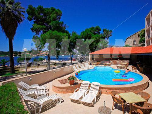 holiday in Lumbarda