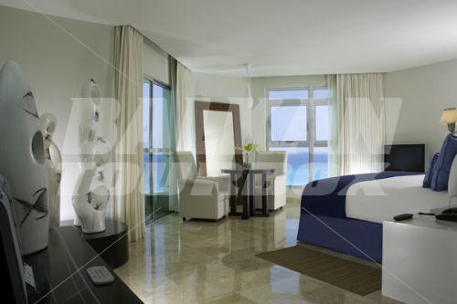 почивка в ME Cancun