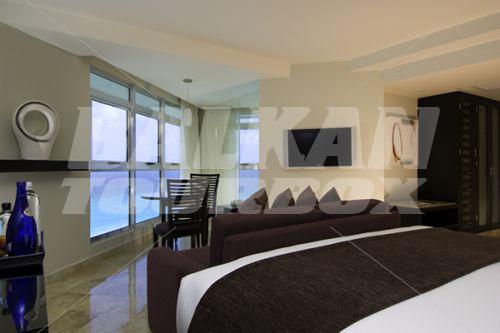 почивка в ME Cancun
