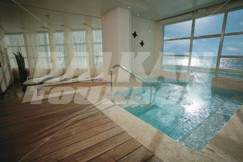 почивка в ME Cancun