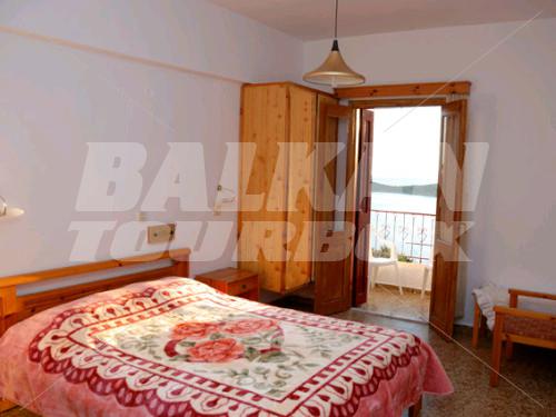 почивка в Afroditi Hotel Studios