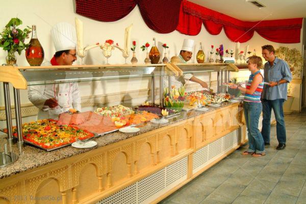 почивка в Houda Golf Skanes