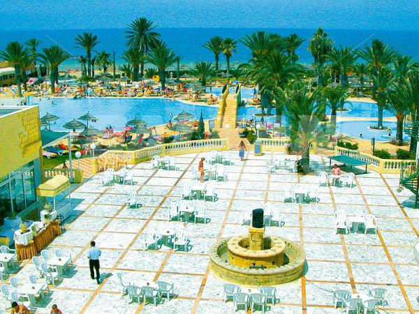 почивка в Houda Golf Skanes