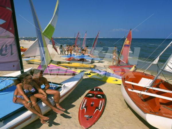 почивка в Houda Golf Skanes