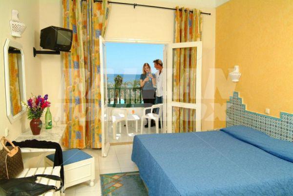 почивка в Houda Golf Skanes