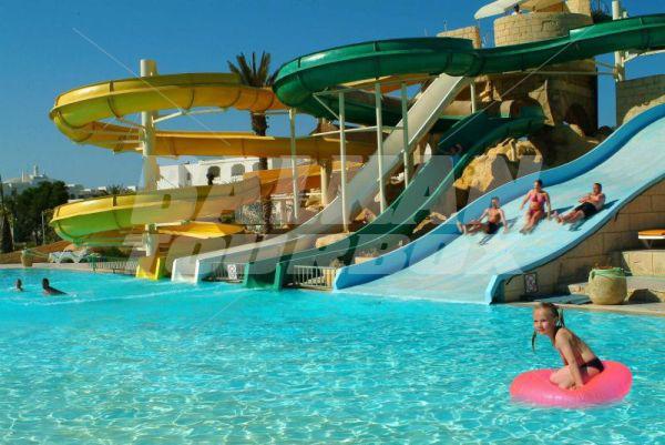 почивка в Houda Golf Skanes