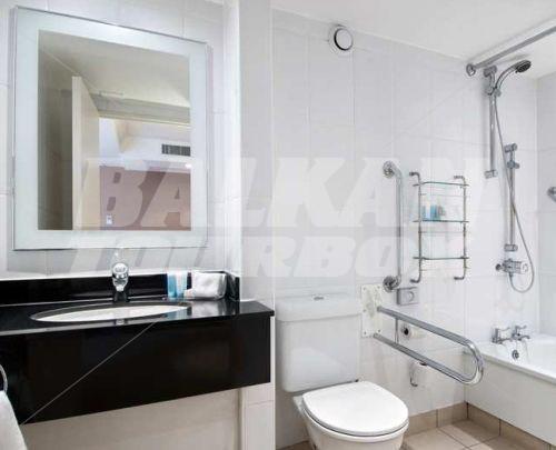почивка в Hilton London Green Park