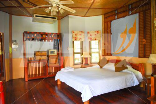 holiday in Koh Tao Coral Grand Resort