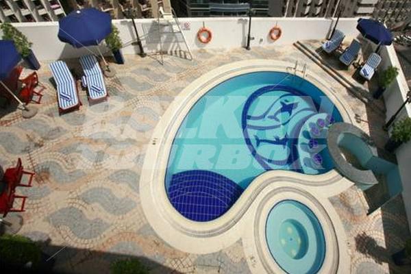 почивка в Howard Johnson Bur Dubai