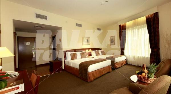 почивка в Howard Johnson Bur Dubai