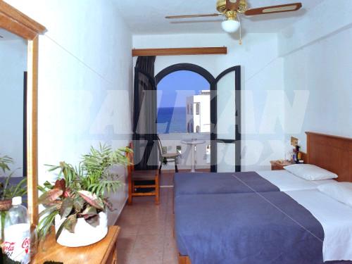 holiday in Pela Maria