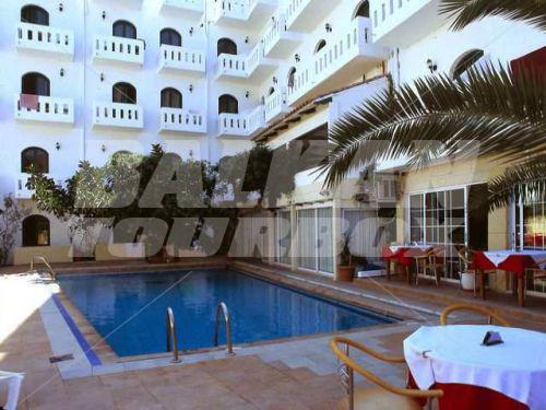 holiday in Pela Maria