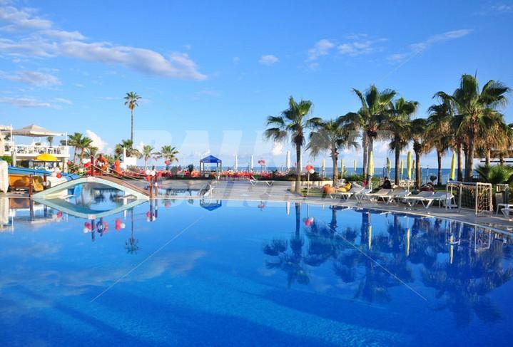 holiday in Mirador