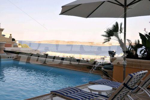 почивка в Grand Hotel Gozo