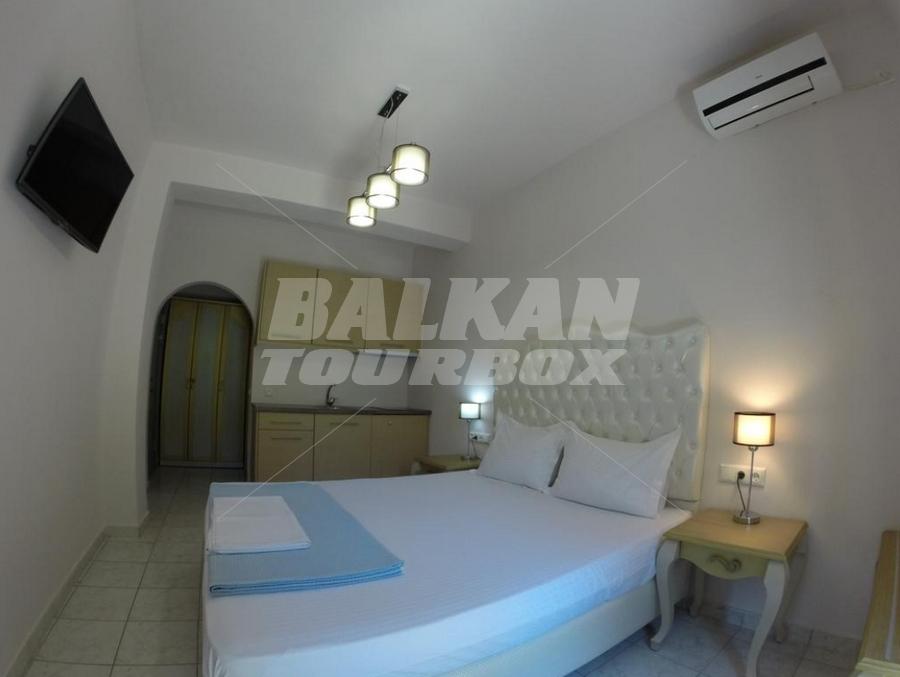 holiday in Enjoy Lichnos Bay Village