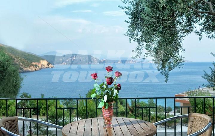 holiday in Enjoy Lichnos Bay Village