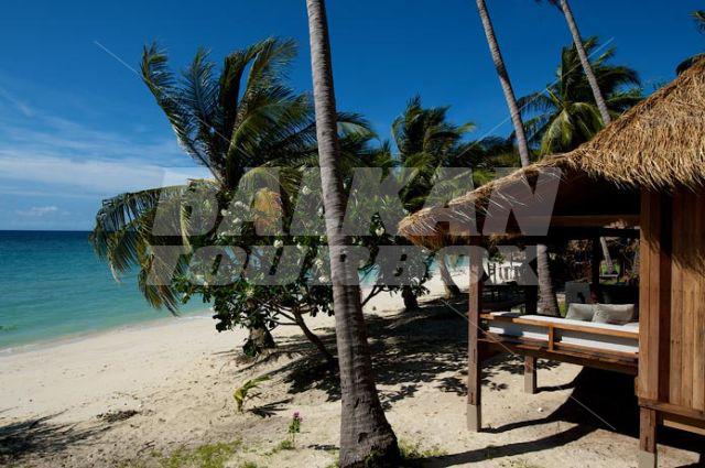 почивка в  Haadtien Beach Resort