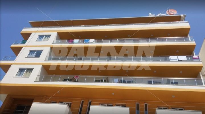 holiday in Sun Hotel