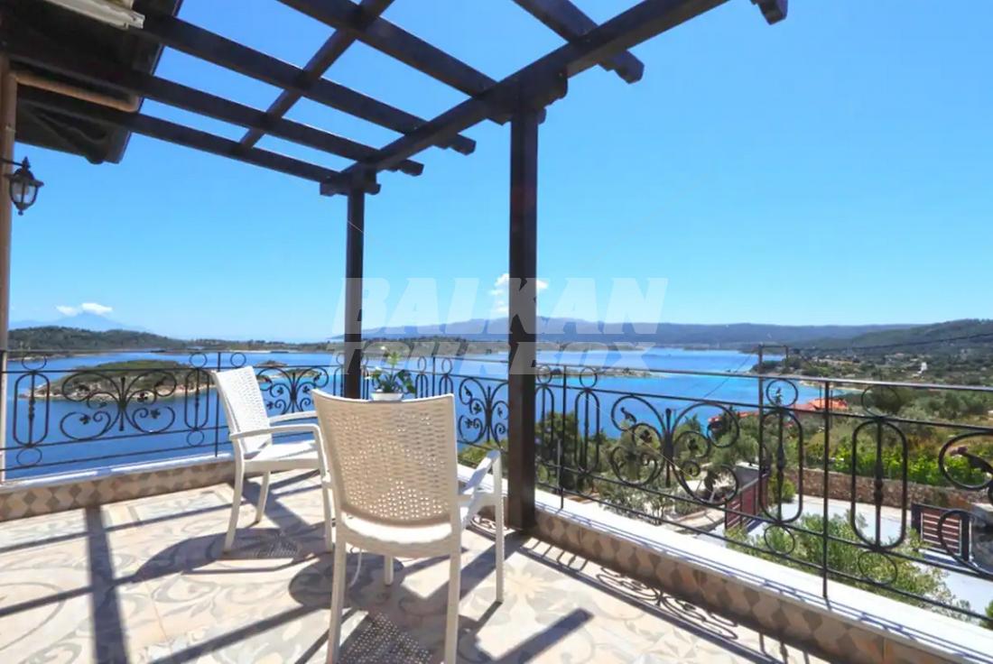 почивка в Aeriko Amazing Sea View