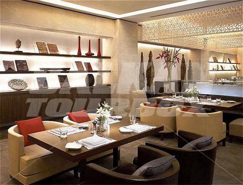 holiday in The Oberoi Mumbai