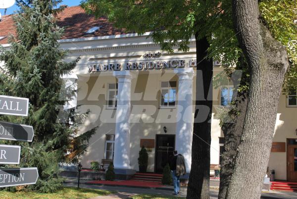 holiday in Mabre Residence