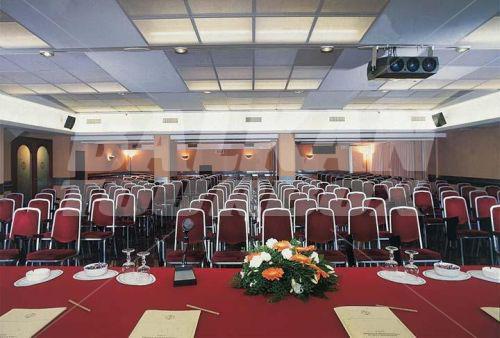 почивка в Continental E Dei Congressi