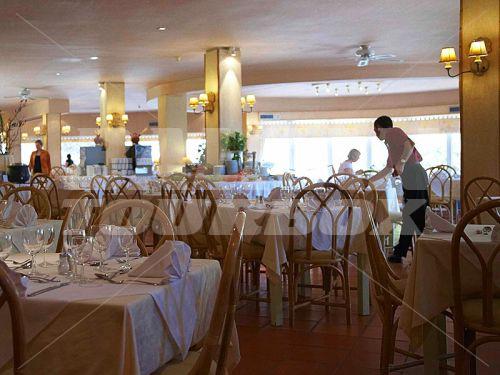 holiday in Dom Pedro Baia Club
