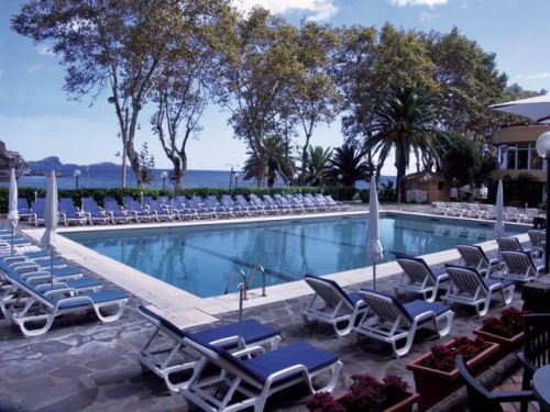 holiday in Dom Pedro Baia Club