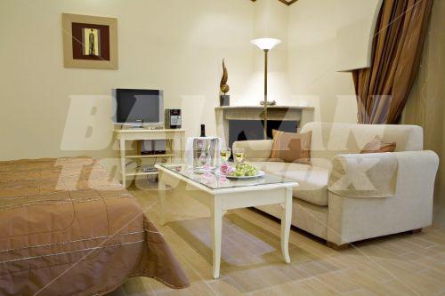 holiday in Alkyon