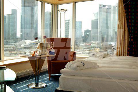 почивка в Hilton Frankfurt