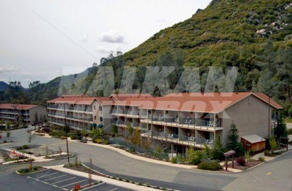 почивка в Yosemite View Lodge
